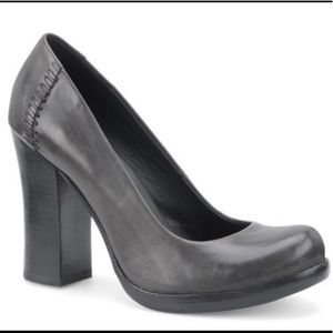 Kork-Ease Simone Carbone Gray Leather High Heel Pump Shoes Women’s Size 8/39